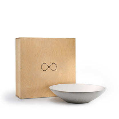 Concrete Infinity Bowl with Birch Presentation Crate White